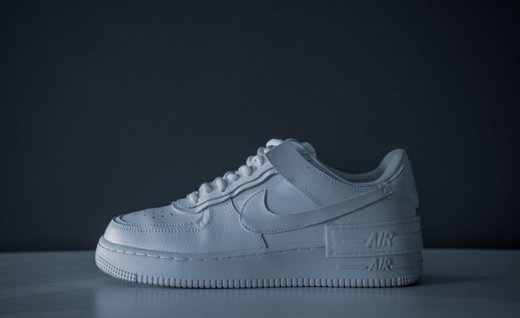 Od Legendy do Codziennego Stylu: Najbardziej Ikoniczne Sneakersy Nike i Ich Historia